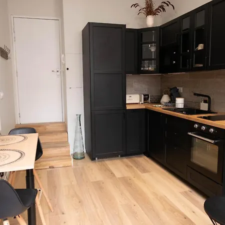 L'instant Leger - Centre Apartment *